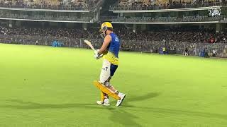 Goosebumps guaranteed - Thala Dhoni walks out @ Anbuden