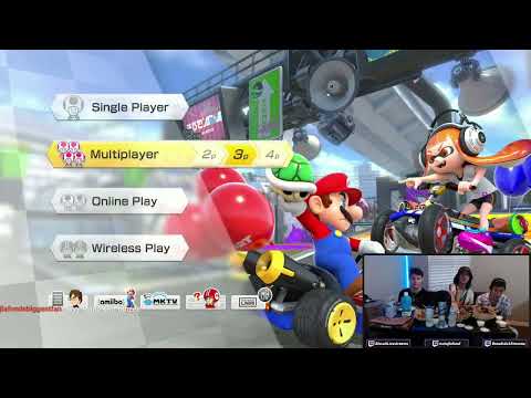 Eating hot wings and playing switch games (IRL w/ Biscuit and Breadstick)