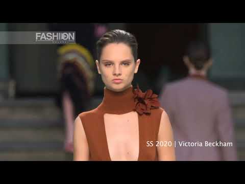 Nightwear VICTORIA BECKHAM Spring 2020 London - Fashion Channel