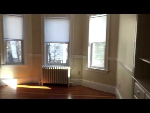 Brighton Oak Square, Boston