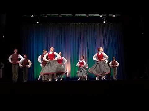 "Norīb zeme dancojot"