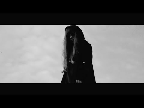 VEiiLA - Au Revoir (music video)