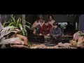 Harry Le Lanza Una Serpiente A Su Primo Español Latino