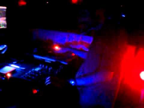 DJ NEMOZ AND ACTIVE SPINNING LIVE