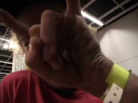 Bitte nicht an der Decke boxen!