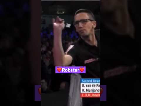 Robstar mit dem big-fish auf der Bühne 🔥#darts #shorts European Tour Dart Darts Robert Marijanovic