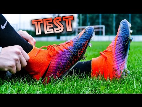 TEST AUBAMEYANG BOOTS: Nike Hypervenom Phantom 2