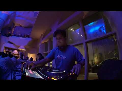 Feelix Live DJ Set at Club Bastian Empire Pune | Hip-Hop, UK Punjabi & Y2K Throwbacks