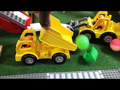 Train Construction Toy Vehicles for Kids, Thomas, Tractor, Crane & Dump Trucks Peppa Pig, Bus Song Video