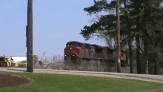 preview picture of video 'CN 8885 Dale, WI 5-18-14'