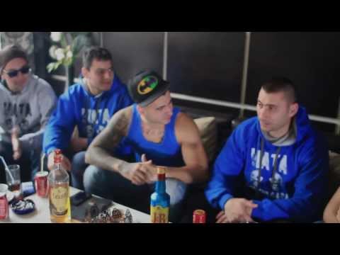 download lagu mp3 mp4 Fara Stres, download lagu Fara Stres gratis, unduh video klip Fara Stres