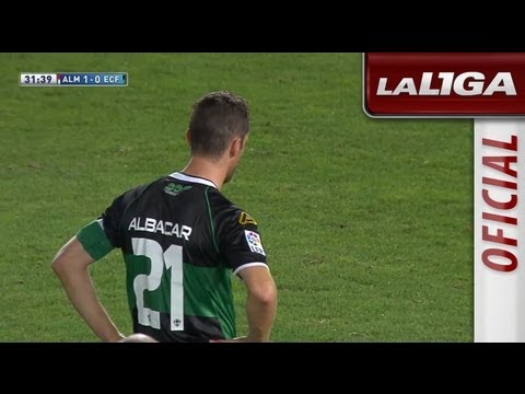 Gol de Edu Albácar de penalti (1-1) en el UD Almería - Elche CF - HD