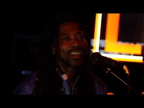 Loose Lips Live Session #10 - Kan Beng