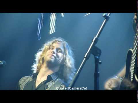 CASEY JAMES & MICHAEL LYNCHE "Have You Ever Really Loved A Woman" 8/31/10 Indianapolis, IN
