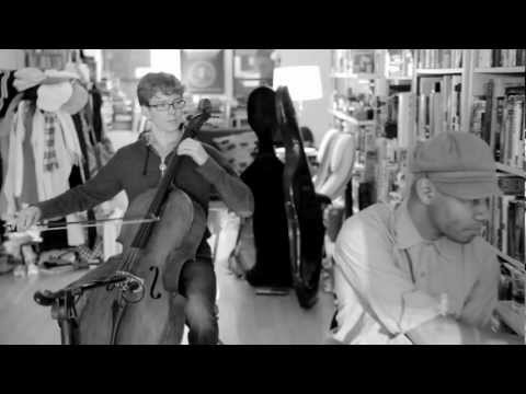 DJ Spooky + Joshua Roman » Radiohead "Everything in Its Right Place"