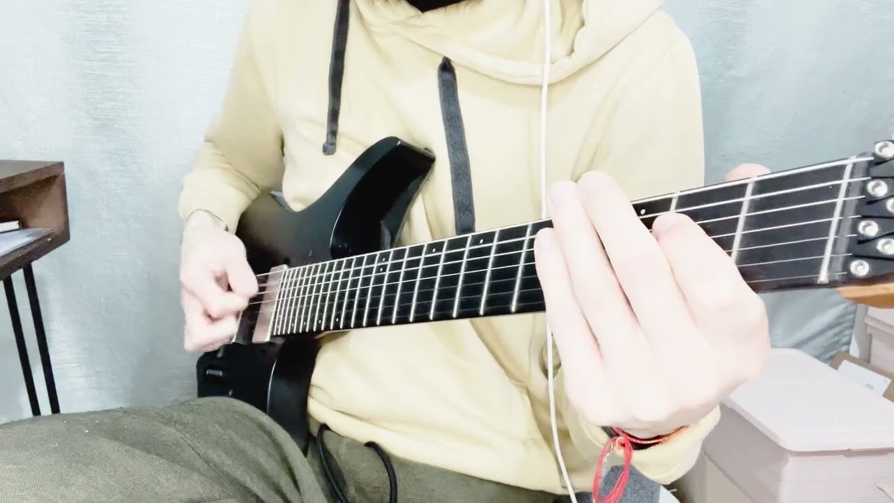 Roberto Barlocci playing the palm-muted ending riff of Opeth's Deliverance on electric guitar
