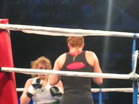 KATIA ALVARIÑO VS ROXANA LABORDE