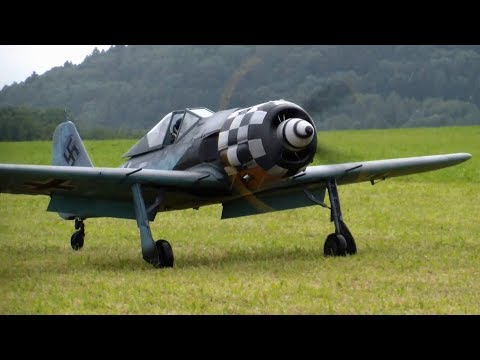 Focke Wulf FW190 WWII RC SCALE MODEL AIRPLANE FANTASTIC SOUND