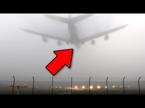 Airliner Runs Out of Fuel & Can't Land
