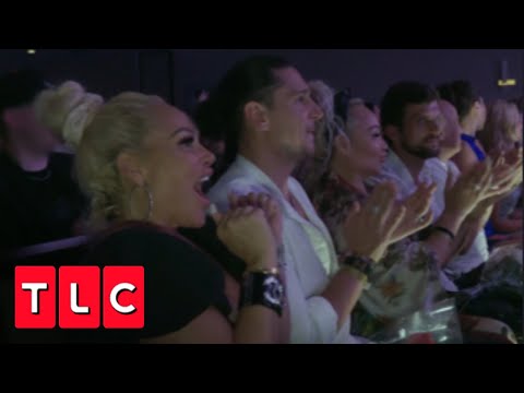 De tal palo, tal astilla: La hija de Darcy participa en su primer desfile | Vida de gemelas