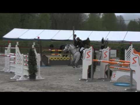 Nina Braaten, klasse 42A . 04.05.2012 . 130cm (6).MTS