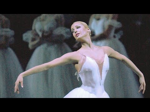 Anastasia Volochkova - Giselle's Entrance