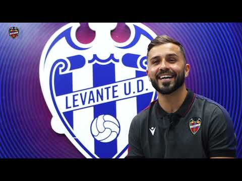 Rafa Usín: "Siempre se me ha valorado en este club y estoy muy feliz de poder continuar aquí".