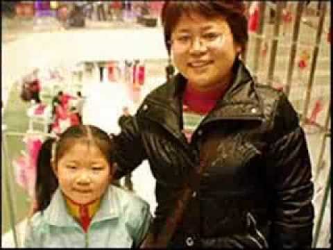 周璇 - 慈母心 - Zhou Xuan - Devoted Mother