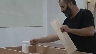 בנית מיטה מתקפלת לקיר - תקציר