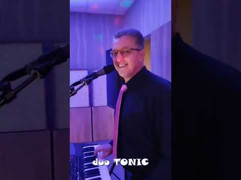 Hudobná skupina Duo TONIC ( naživo)