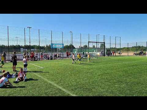 EsPa 2013 Keltainen 1 vs VJS Punainen 1