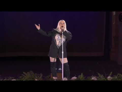 Christina Aguilera - Reflection / Loyal Brave True at Disney Enchantment 2021 | HD