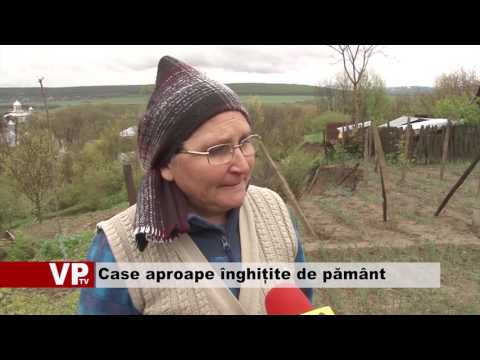 Case aproape înghițite de pământ