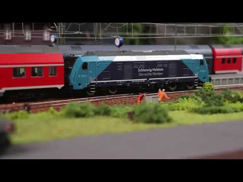 BR 245 von Piko mit Sound NAH.SH RE6