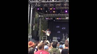 Courtney Barnett - "Canned Tomatoes (Whole)" Live at OSL