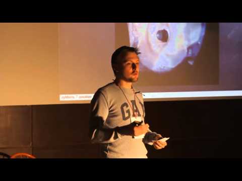 , title : 'Лаборатория генной инженерии в домашних условиях: Александр Савсуненко at TEDxDonetsk'