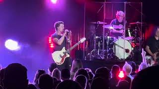 Tattered Edge / You Should Be Happy - The Goo Goo Dolls Live at The Chateau Ste. Michelle Winery