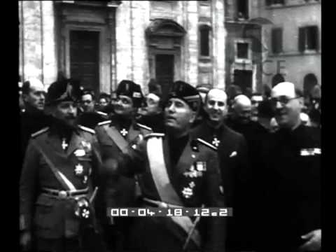 Il capo del Governo inaugura le nuove opere della Roma mussoliniana. I lavori di isolamento del