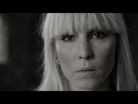 Noomi Rapace