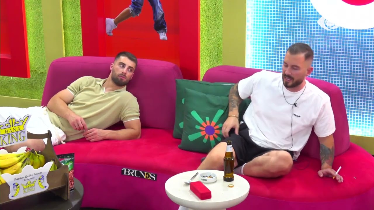 “Jeni të dëshpëruar...”/ Romeo i drejtohet Eglës dhe Julit, banorja: Je kaposh i situatave