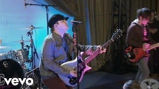 Fall Out Boy - Sugar, We&#39;re Goin Down (Live Sets On Yahoo! Music)