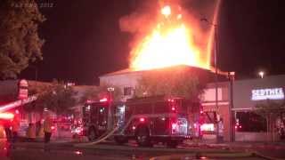 preview picture of video 'Glendale FD / Three Alarm Apartment Fire'