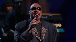 Stevie Wonder performs "For Once in My Life" at the 25th Anniversary Concert in 2009.