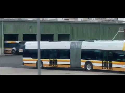 WAIT A MIN IS THAT BUS 524 FROM 3 WEEKS AGO????