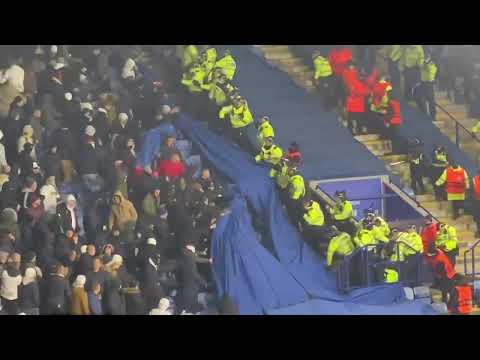 Legia Warsaw fans vs Police in Leicester