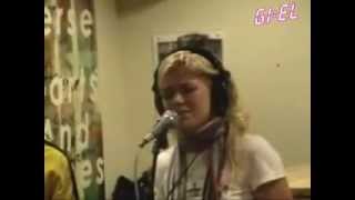 Kelly Clarkson - Because Of You - 3FM Holland - 21-10-05