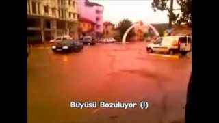 preview picture of video 'Dursunbey'de Yağmur Yağıyor'