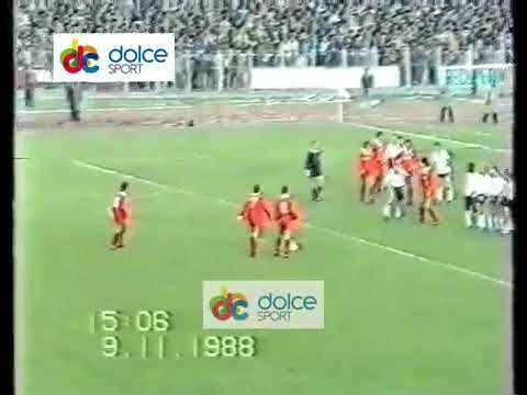 Dinamo Bucharest V Dundee United (1-1) - CUP WINNERS CUP - 09 November 1988
