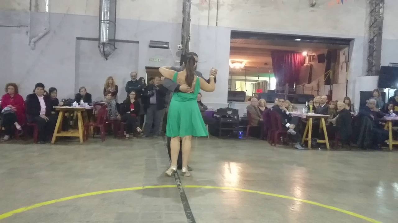 Carlos Estigarribia y Laura Sastría, milonga El Moran 1/4