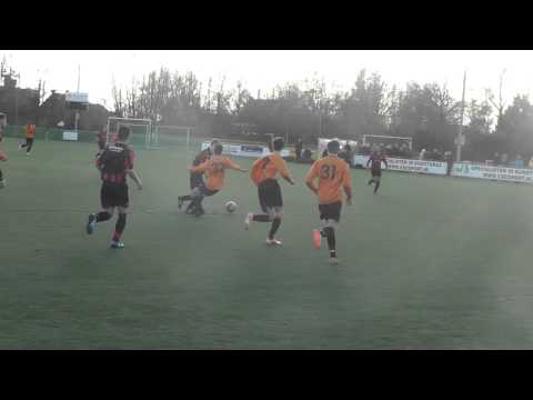 28 nov 2015 VVIJ A2 - VV De Meern A2 com 3-4 Mooie redding Max